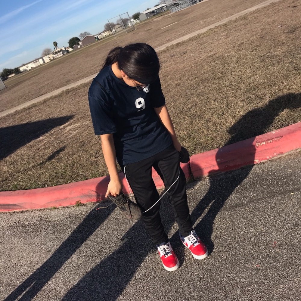 Meet your Posher, Pamela